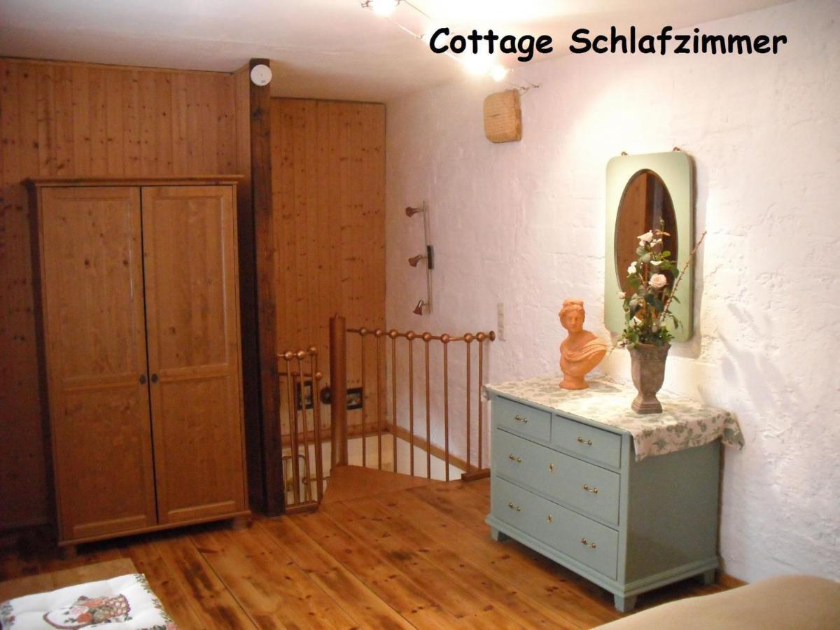 City-Ferienwohnungen-Dresden - Zentral Gelegen Im Haus Louisenstrasse 11 - Dresden-Neustadt Cameră foto